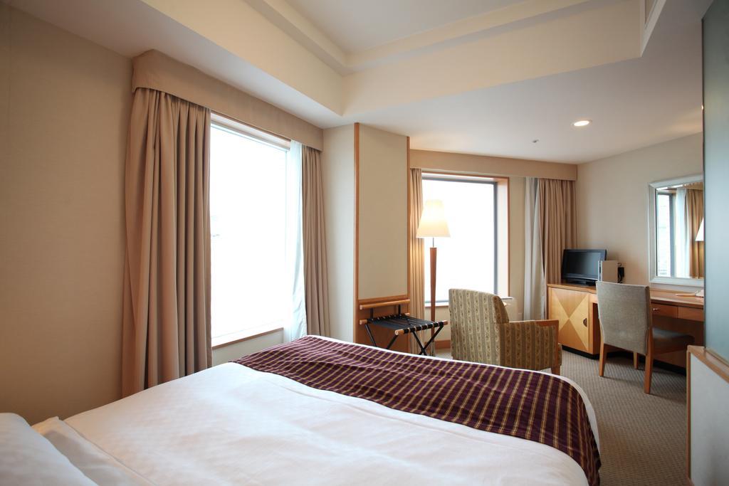 Jr Hotel Clement Takamatsu Eksteriør bilde