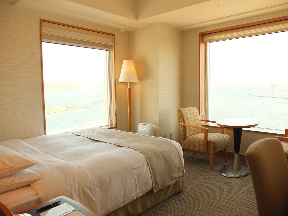 Jr Hotel Clement Takamatsu Eksteriør bilde